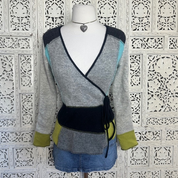 Nine West Colorblock Lambswool Long Sleeve Y2k Style Wrap Top Sweater Sz Small - Picture 1 of 9